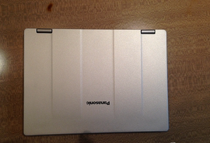 松下cf-rz4 cf-rz5 cf-rz6 360度折叠10寸小本 745克 高分ips屏