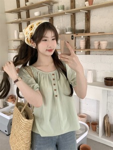 韩系减龄泡泡袖上衣女装2024新款夏季设计感小个子宽松绿色衬衫潮