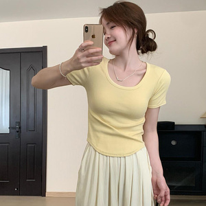 奶黄色纯棉t恤女短袖2024新款夏季修身收腰设计感简约U领上衣体恤
