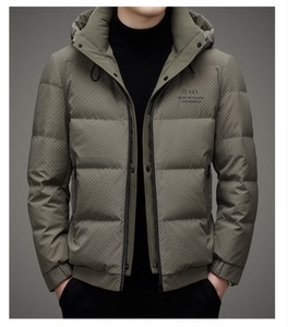 2022冬季新款美国船王男装短款羽绒服男士连帽时尚休闲中青年外套