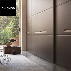 雅致摩登全屋定制衣橱皮革门板意式轻奢极简整体移门衣柜帕维亚