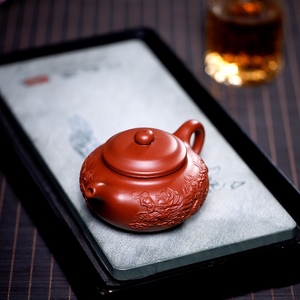 仿古双龙紫砂壶