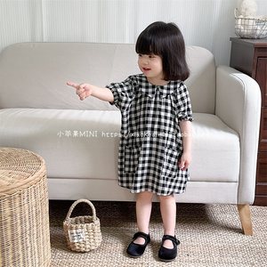 小苹果MINI2024夏韩版女童宝宝可爱黑白格翻领中袖连衣裙儿童裙子