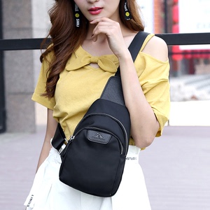 2018新款休闲运动帆布胸包女士单肩斜挎包迷你韩版百搭斜跨潮女包