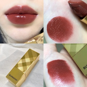 00烦燥ing淘宝新版 burberry巴宝莉金管哑光小金砖唇膏口红93 97