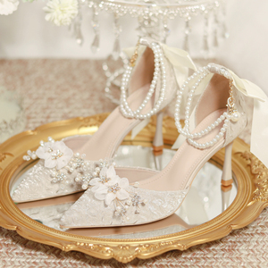 2024花朵婚鞋新娘鞋2024白色高跟鞋细跟秀禾主婚纱结婚礼服不累脚
