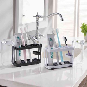 简约金属创意洗漱水杯牙膏牙刷置物架 无痕吸壁式浴室收纳架