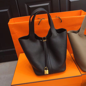 (现货)二手奢侈品 hermes 黑金22菜篮子手提包