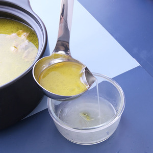 304不锈钢隔油勺喝汤滤油神器厨房沥油撇油漏油勺月子油汤分离器