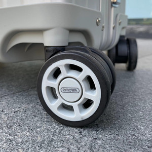 适用20寸日默瓦拉杆行李箱轮子通用轱辘维修替换rimowa配件万向轮