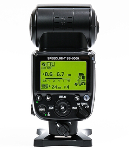尼康sb5000