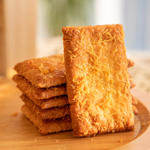 咔嚓脆 海盐肉松脆 肉松酥皮饼干 方块酥脆小饼干 网红休闲零食