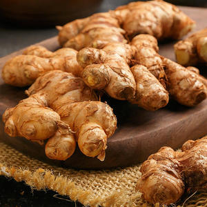 0011人付款淘宝纯正姜黄纯露高浓生姜饱和纯露 暗沉老化肌 500ml