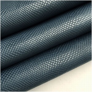 蛇纹山羊皮1.1mm灰蓝色头层压花皮手工diy纯皮子真皮包包中挺面料