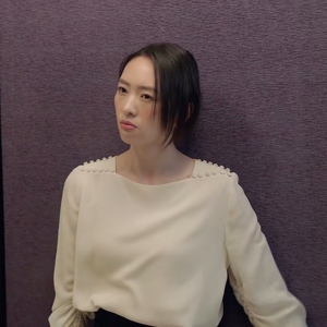 香港三十而已童瑶顾佳明星同款白色方领雪纺衬衫女春秋设计感小众