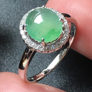 18K金钻石豪华镶嵌冰种翠绿天然缅甸A货高端翡翠戒指女 售价3900
