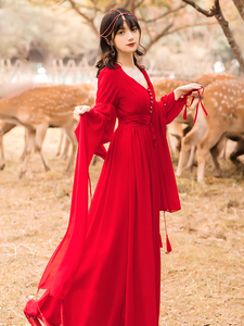云南茶卡盐湖度假红色连衣裙女长袖秋冬季西藏青海湖沙漠长裙仙女