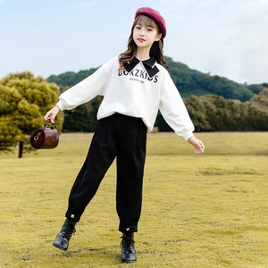 十二岁女孩春装时髦