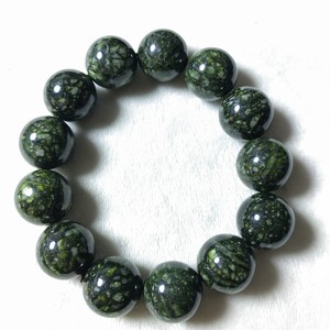 tb530380537淘宝纯天然藏玉药王石蛇纹把件大扣子