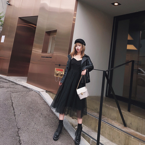 2019秋冬加大码女装胖公主200斤吊带网纱裙小心机赫本风大摆黑裙