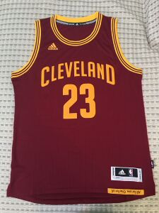 全新带吊 阿迪 新版 nba 詹姆斯 骑士 客场 新r30 sw 球衣 au面料