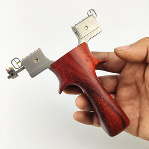 奇策传奇弹弓不锈钢高精度快压免绑钛合金狙击强力户外实木扁皮弓