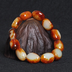 新疆和田玉手链籽料原石手串红沁皮随型手串男女款玉石首饰