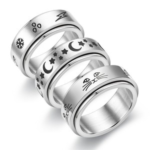 派对爆款 星星月亮钛钢转动戒指 欧美时尚不锈钢可转动戒指个性