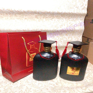 2018年冠群芳酒金榜题名花冠白酒甲天下酒质高端谢师宴浓香型清仓