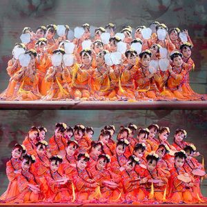 女童古典俏江南演出服扇子喜庆表演服儿童民族开场舞秧歌舞蹈服装
