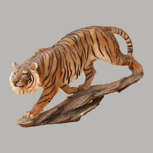 大型东北下山虎彩绘雕塑定制玻璃钢动物公园林摆件工艺术铸铜雕像