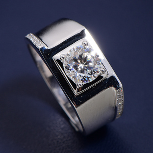 正品莫桑钻s925纯银戒托斜边通灵男款钻戒结婚订婚求婚