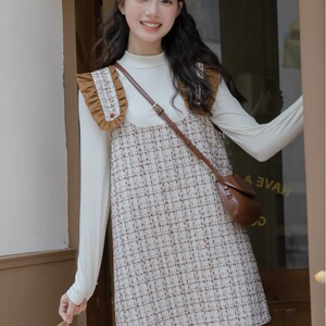 甜美法式格子背带连衣裙女设计感小众减龄洋气复古无袖背心裙秋冬