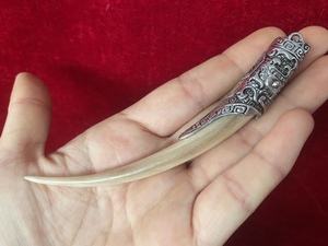 古玩杂项高仿羚羊角挂件 民族风苗银文玩饰品 古董收藏