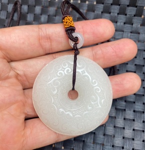 天然玉石新疆白玉祥云雕花平安扣吊坠复古玉佩汉服配饰挂坠男女