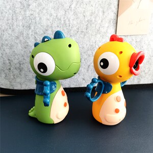 儿童泡泡机吹泡泡恐龙