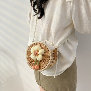 小众设计包包女2024新款法式可爱珍珠斜挎包爆款草编编织包小圆包