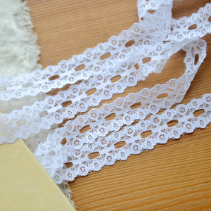 g860 白色涤纶化纤蕾丝 服装花边辅料娃衣项链蕾丝材料宽2cm