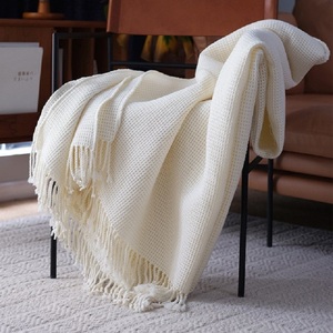 白色沙发盖毯样板房春天客厅简约现代针织流苏床上卧室午睡床尾毯