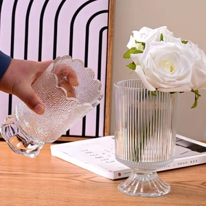 新款法式复古ins水晶玫瑰小花瓶摆件客厅插花玻璃高脚杯鲜花餐桌