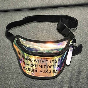 阿迪达斯镭射炫彩