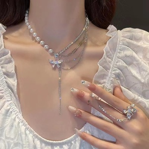 闪耀王妃~珍珠蝴蝶项链2024年新款女轻奢小众戒指高级设计感颈链