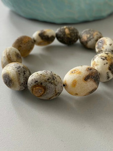 现货立陶宛天然琥珀 药珀翳珀植物蜜豆豆手串 琥珀酸极高 克价20