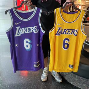 nike nba 洛杉矶湖人 詹姆斯白蓝城市复古球迷版球衣 cn1027-404