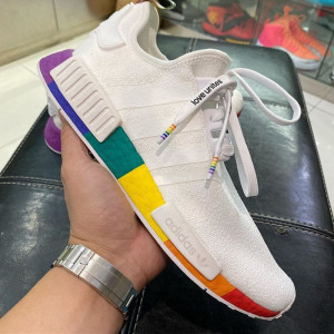 丁禹兮同款adidas nmd_r1 pride 阿迪达斯 彩虹骄傲月男女跑步鞋
