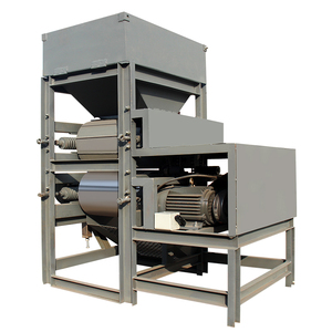 压扁机废旧易拉罐回收机双辊自动铝罐压片机全自动饮料瓶压片设备