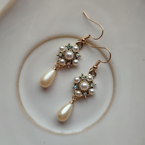 巴洛克可浪漫古典复古宫廷风洛丽塔轻奢公主仿珍珠水钻耳环少女