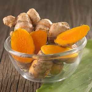 广西姜黄现挖新鲜野生小黄姜生姜特产姜黄月子调节药用染色咖喱色