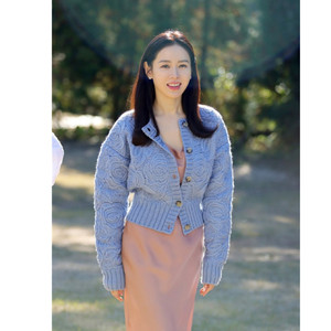 孙艺珍同款大衣