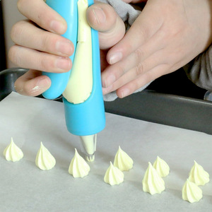 奶油裱花挤压器10件套多功能奶油挤压笔奶袋蛋糕写字装饰烘焙工具